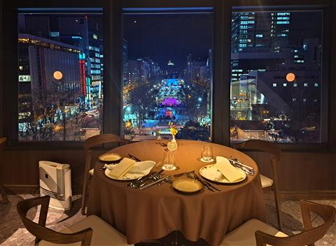 2日目ご夕食　レストラン（冬頃撮影）